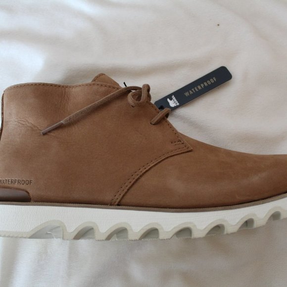 NIB MEN\'S SOREL‎ CHUKKA SUEDE WATERPROOF BOOTS TAN BEIGE